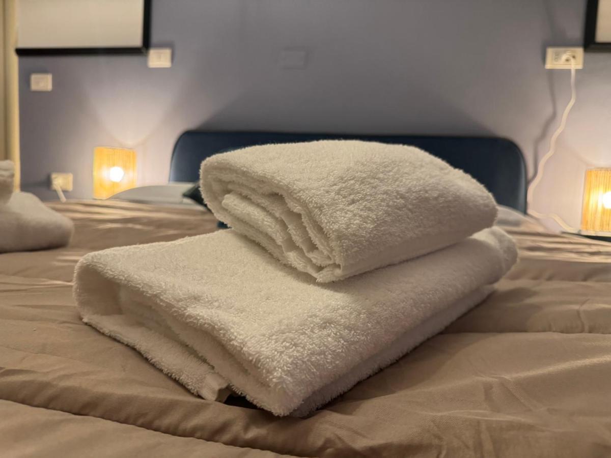 Feel - Bellavista Suites Bergamo Eksteriør bilde